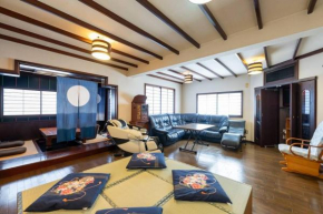 70s JapaneseStyle 2LDK 30 Min Shibuya 50sqm Space